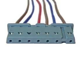 Connecteur J1 7 points câblé 6 fils